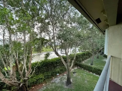 8460 NW 40th Street Coral Springs FL 33065