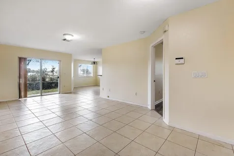 8460 NW 40th Street Coral Springs FL 33065