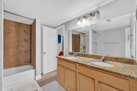 1380 NE 40th Drive Oakland Park FL 33334