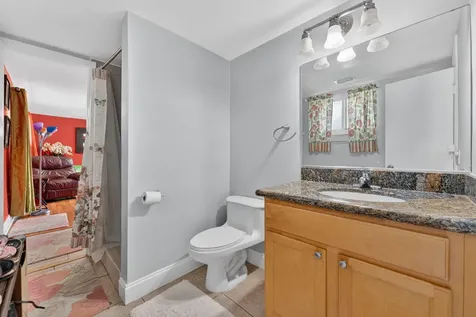 1380 NE 40th Drive Oakland Park FL 33334
