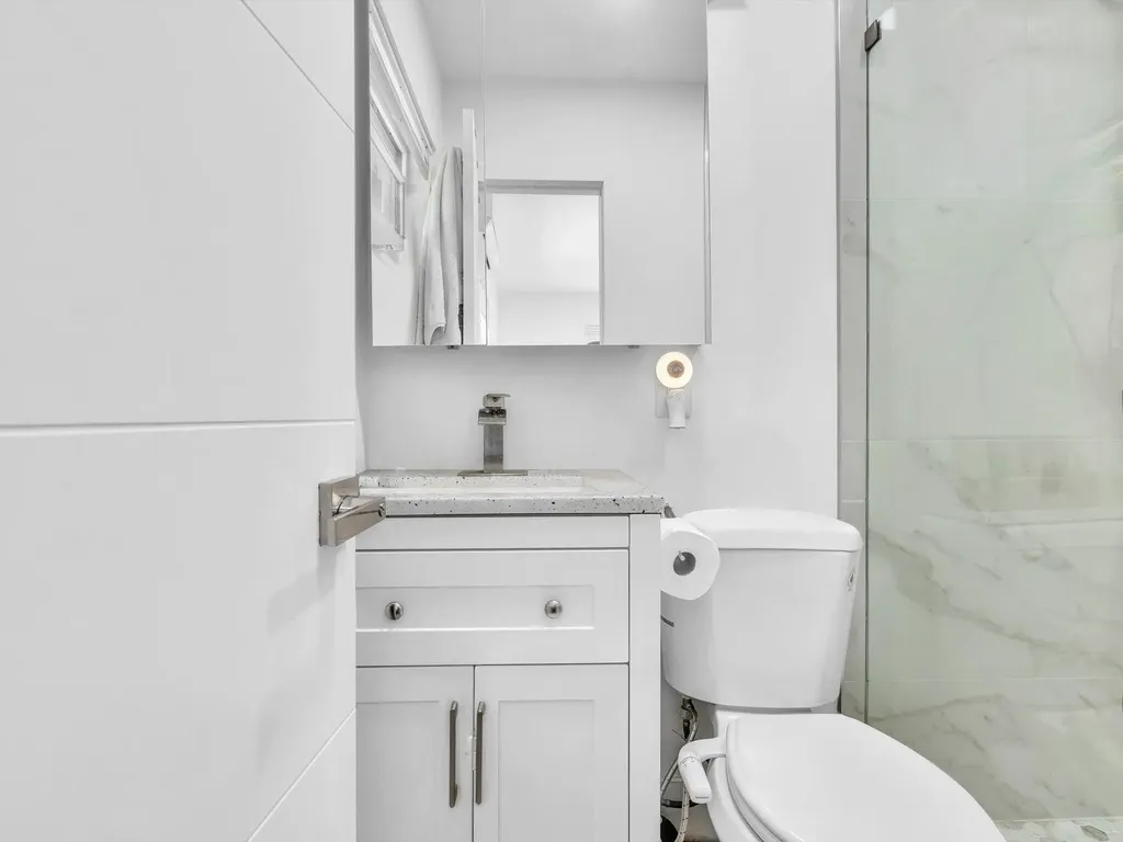 2003 N 42nd Avenue Hollywood FL 33021