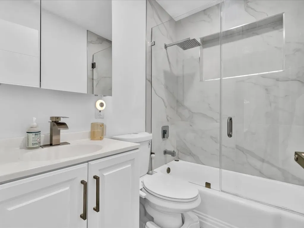 2003 N 42nd Avenue Hollywood FL 33021