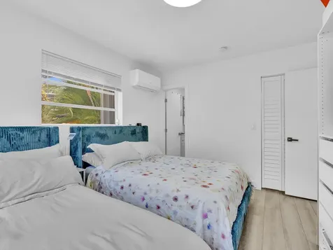 2003 N 42nd Avenue Hollywood FL 33021