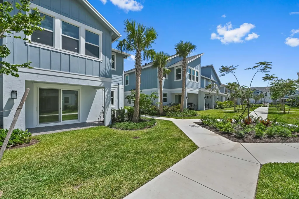 16404 Mirabell Manor Lane Loxahatchee FL 33470
