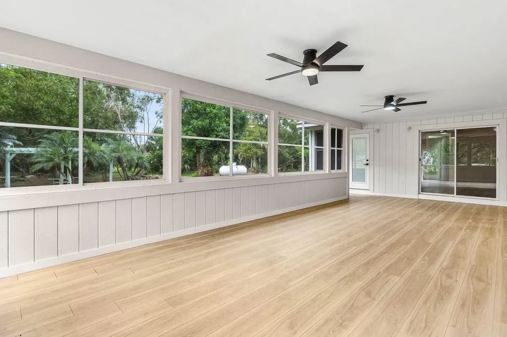 4397 Avocado Boulevard West Palm Beach FL 33411