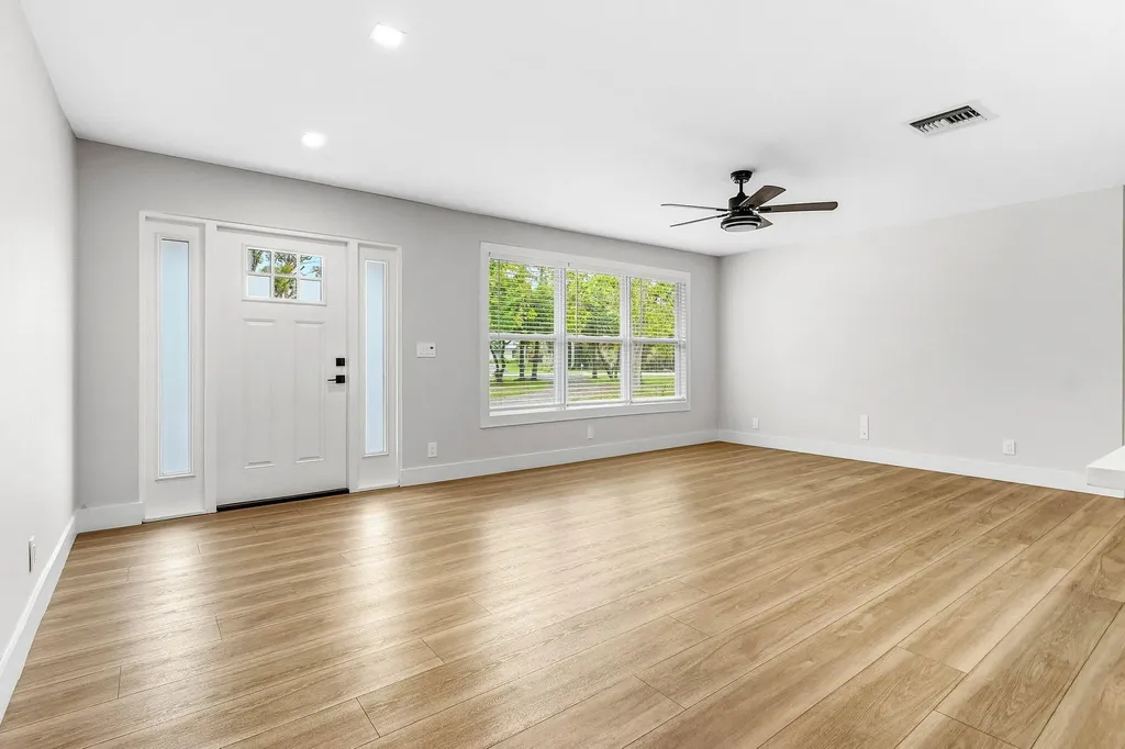 4397 Avocado Boulevard West Palm Beach FL 33411