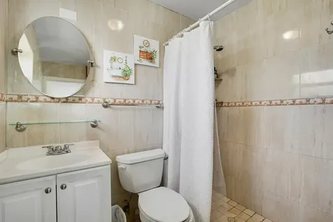 104 N 31st Court Hollywood FL 33021
