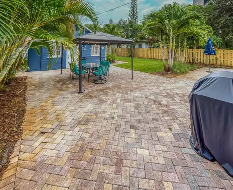 523 N K Street Lake Worth Beach FL 33460