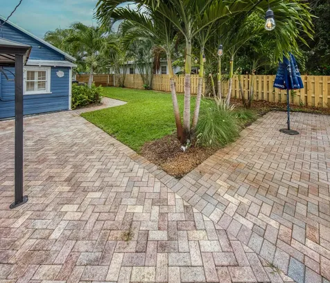 523 N K Street Lake Worth Beach FL 33460