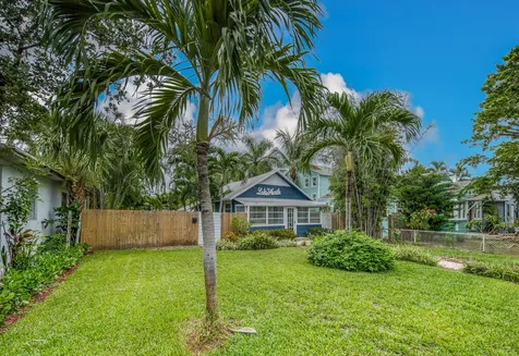 523 N K Street Lake Worth Beach FL 33460