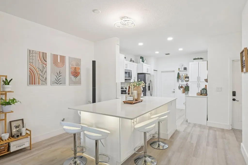 3875 Tree Top Drive Weston FL 33332