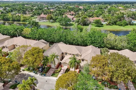 3875 Tree Top Drive Weston FL 33332