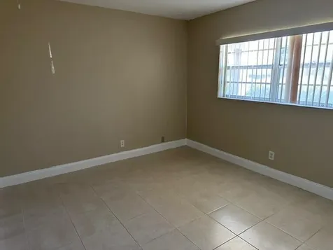 7605 NW 5th Place Margate FL 33063