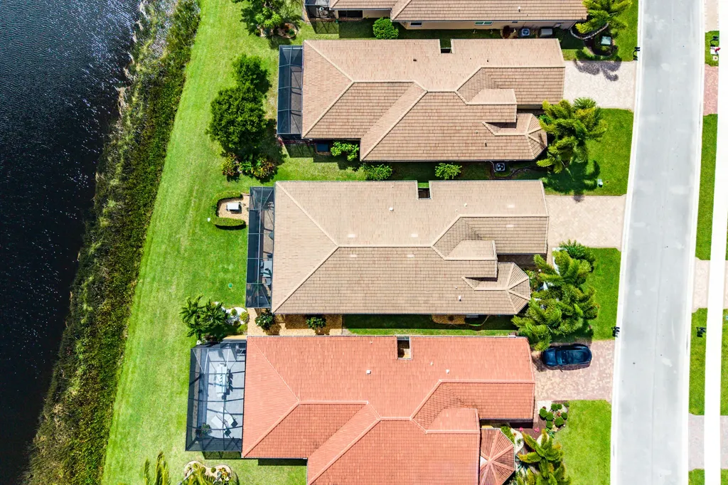 8196 Mount Thor Lane Boynton Beach FL 33473