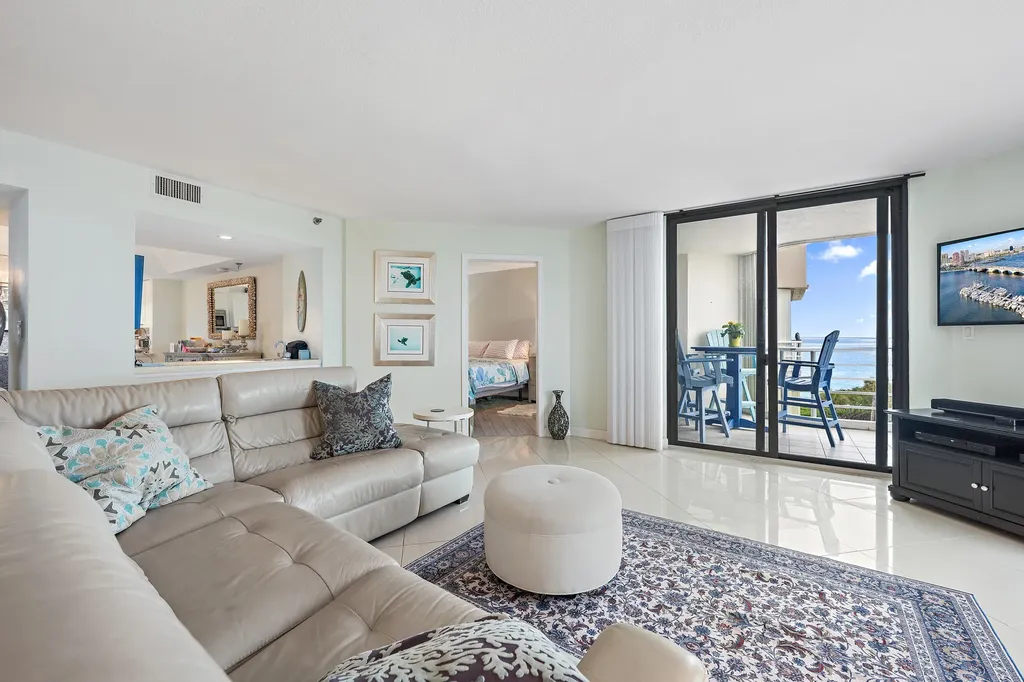 176 Helios Drive Jupiter FL 33477