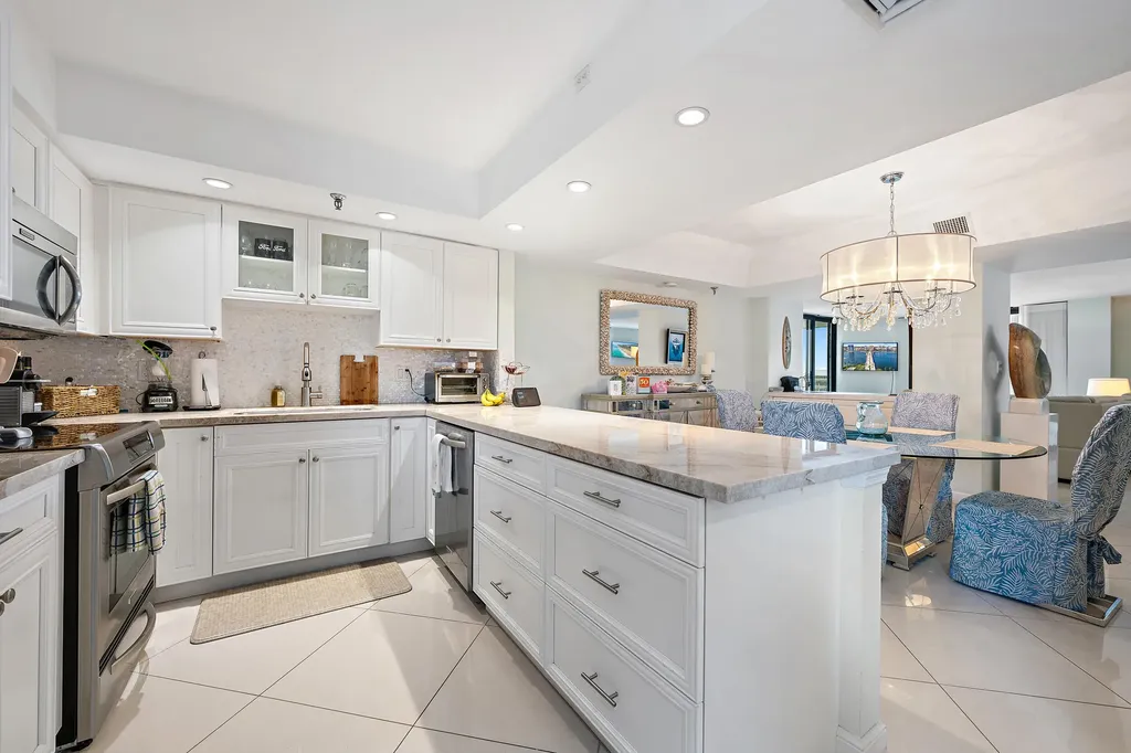 176 Helios Drive Jupiter FL 33477