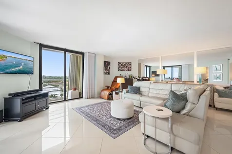 176 Helios Drive Jupiter FL 33477