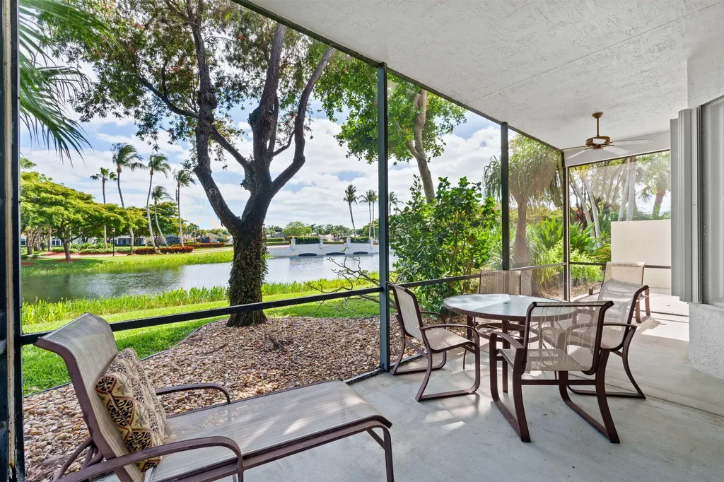 6530 Hawaiian Avenue Boynton Beach FL 33437