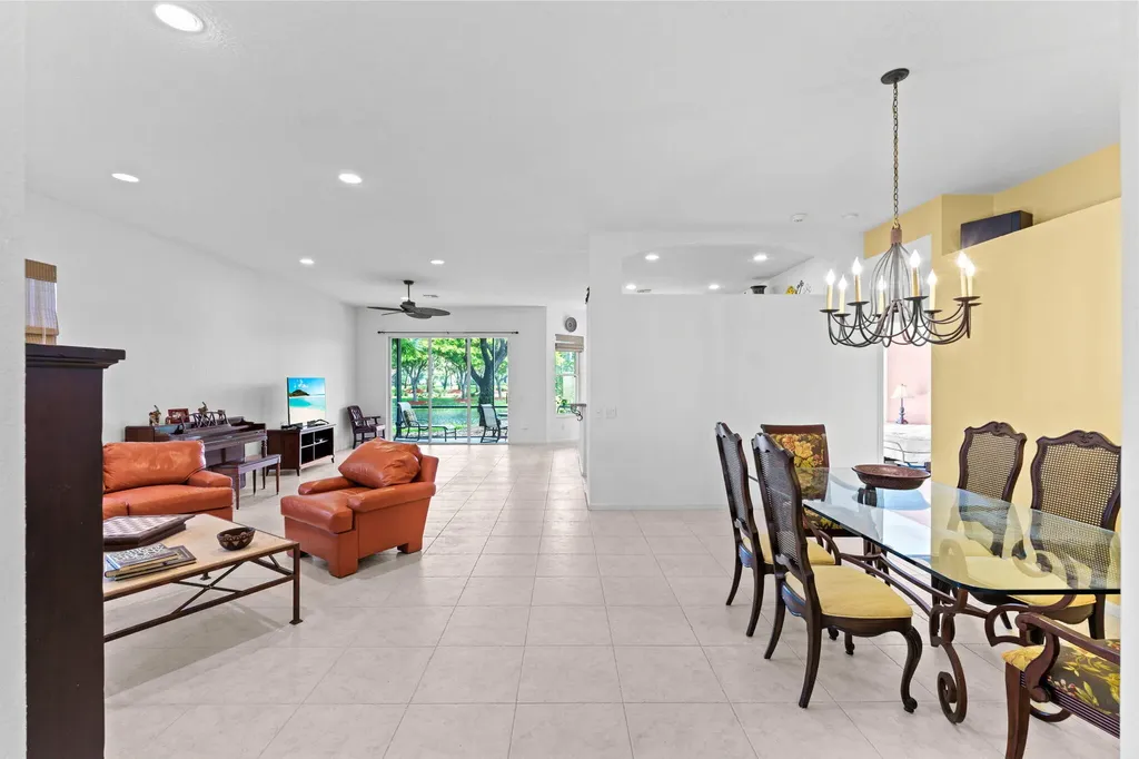 6530 Hawaiian Avenue Boynton Beach FL 33437