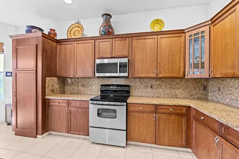 6530 Hawaiian Avenue Boynton Beach FL 33437