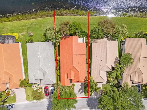 6530 Hawaiian Avenue Boynton Beach FL 33437