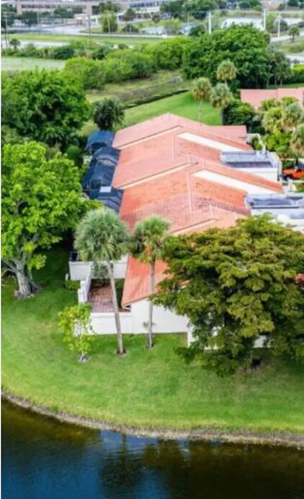 20020 Rima Circle Boca Raton FL 33434