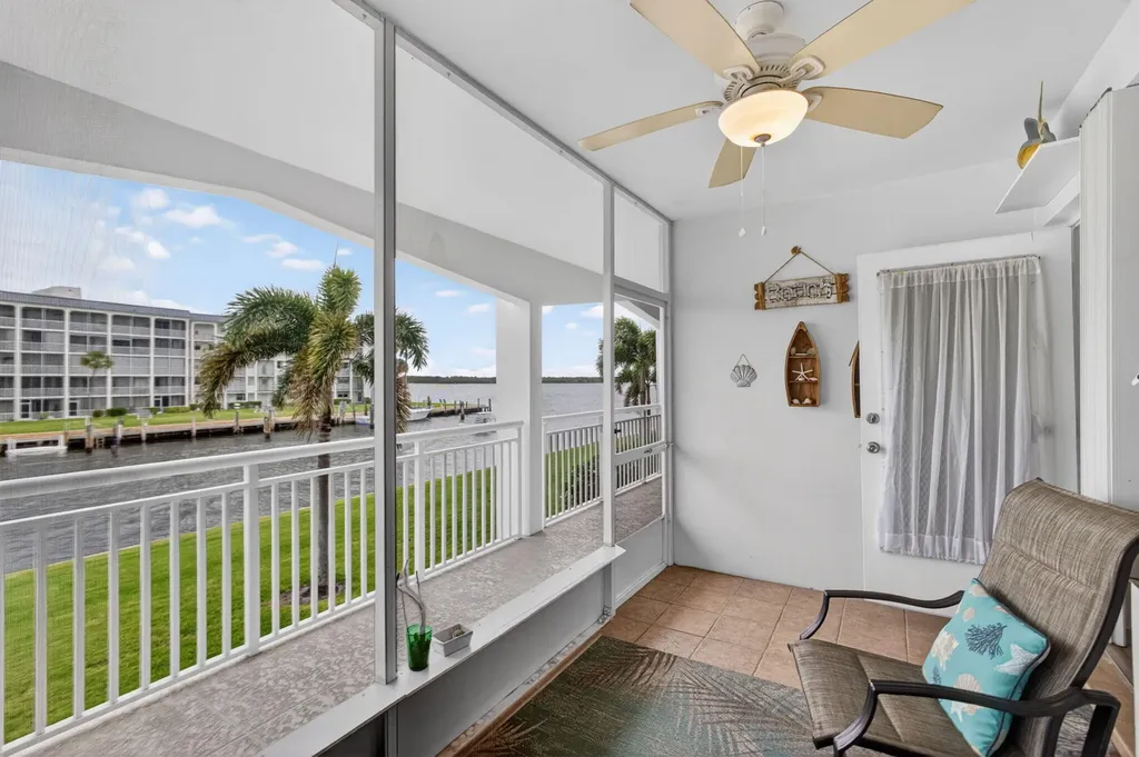 111 Shore Court North Palm Beach FL 33408