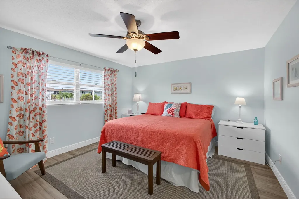 111 Shore Court North Palm Beach FL 33408
