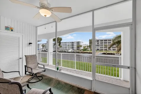 111 Shore Court North Palm Beach FL 33408