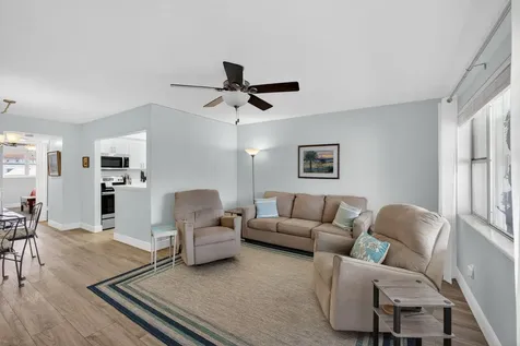 111 Shore Court North Palm Beach FL 33408