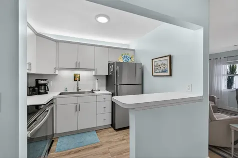 111 Shore Court North Palm Beach FL 33408