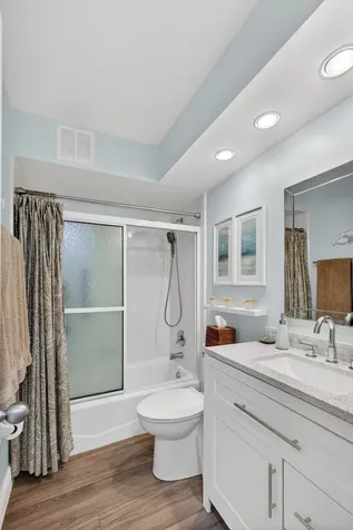 111 Shore Court North Palm Beach FL 33408