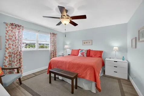 111 Shore Court North Palm Beach FL 33408