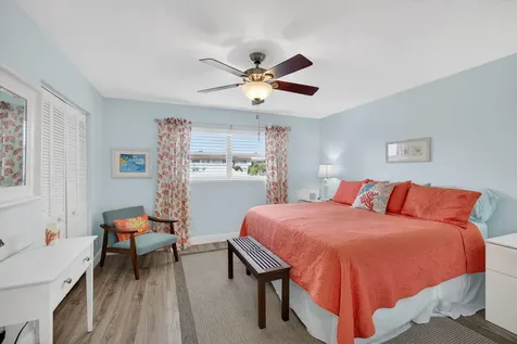 111 Shore Court North Palm Beach FL 33408