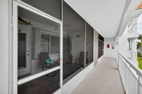 111 Shore Court North Palm Beach FL 33408