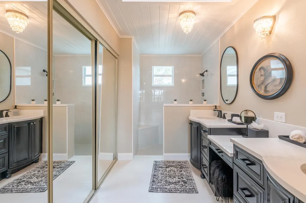 16 Windsor Lane Palm Beach Gardens FL 33418