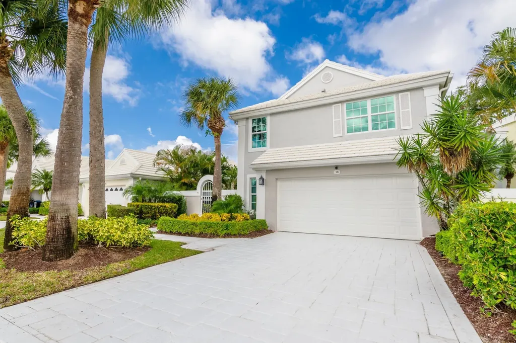 16 Windsor Lane Palm Beach Gardens FL 33418
