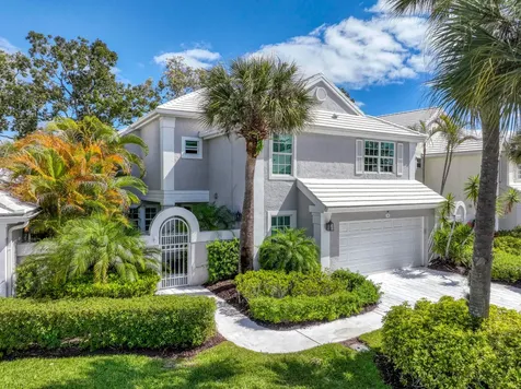 16 Windsor Lane Palm Beach Gardens FL 33418