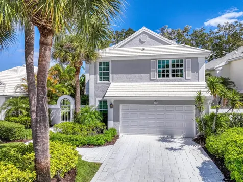 16 Windsor Lane Palm Beach Gardens FL 33418