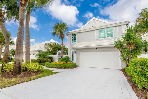 16 Windsor Lane Palm Beach Gardens FL 33418