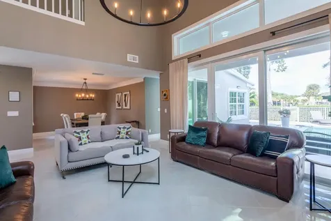 16 Windsor Lane Palm Beach Gardens FL 33418