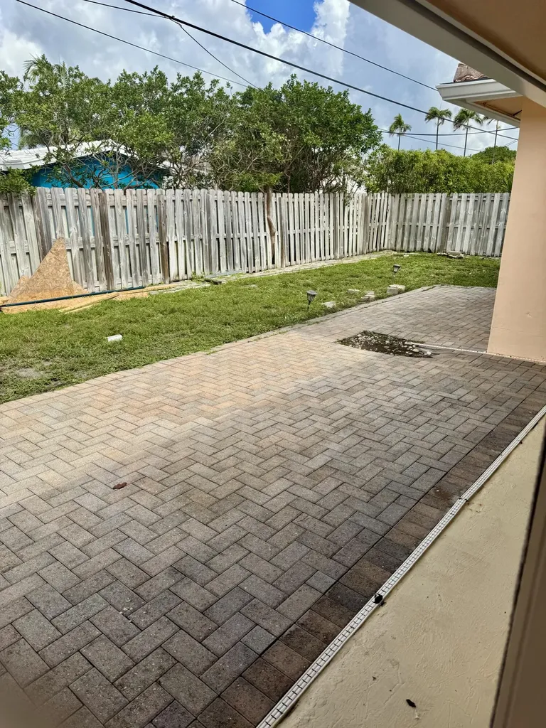 5805 NE 21st Avenue Fort Lauderdale FL 33308