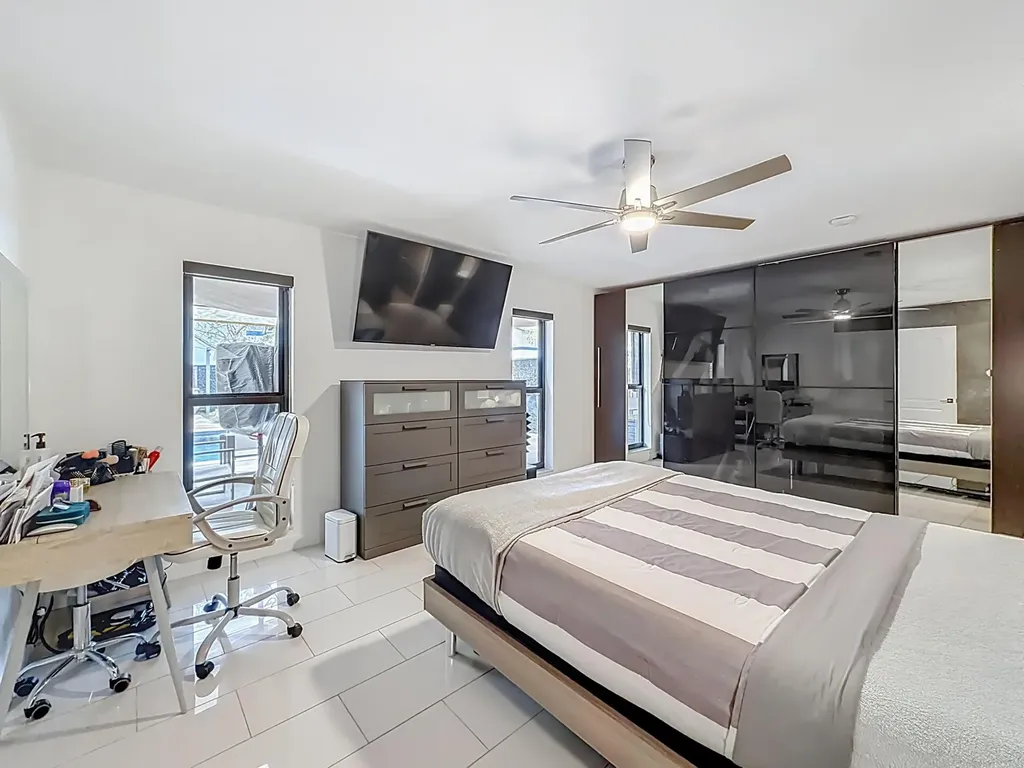 1820 NW 93rd Terrace Coral Springs FL 33071