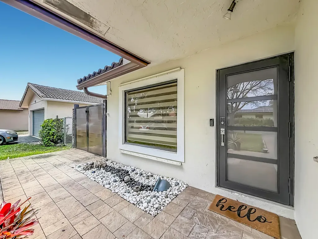 1820 NW 93rd Terrace Coral Springs FL 33071
