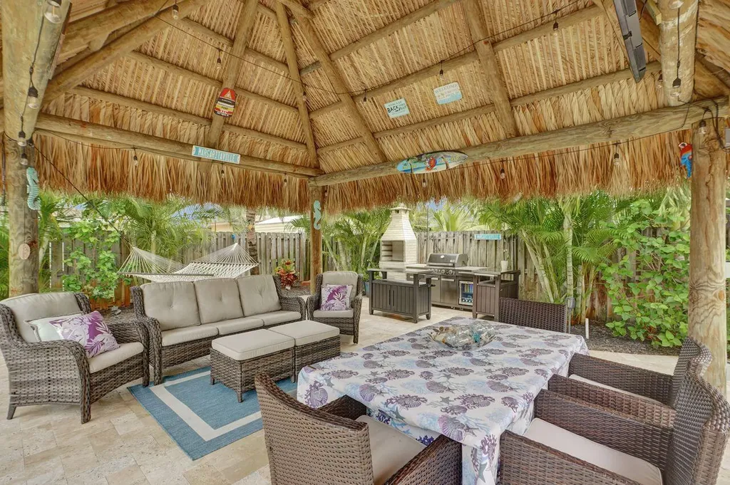 275 SW 14th Street Pompano Beach FL 33060
