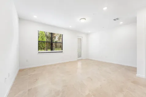 4333 Efendi Drive Lantana FL 33462