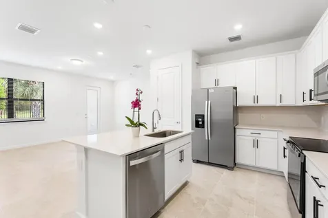 4333 Efendi Drive Lantana FL 33462