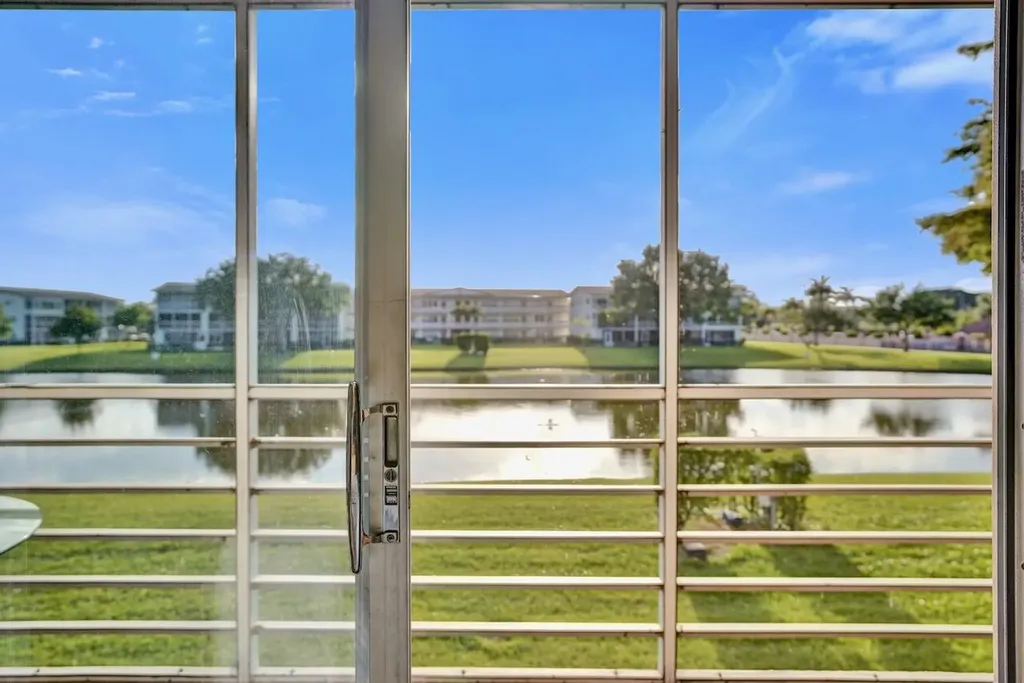 189 Brighton E Boca Raton FL 33434