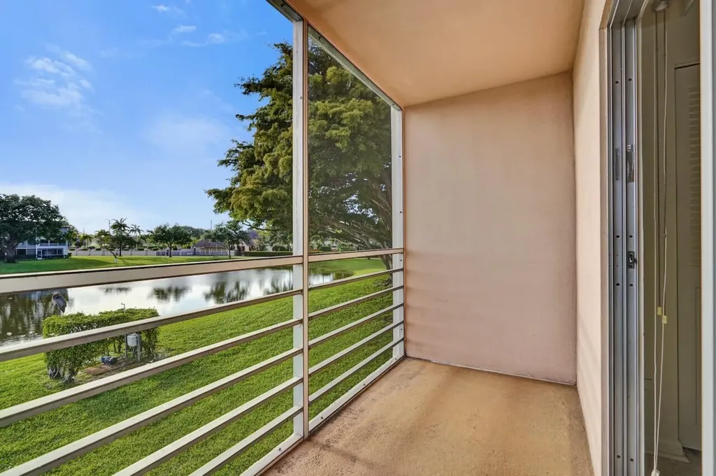 189 Brighton E Boca Raton FL 33434