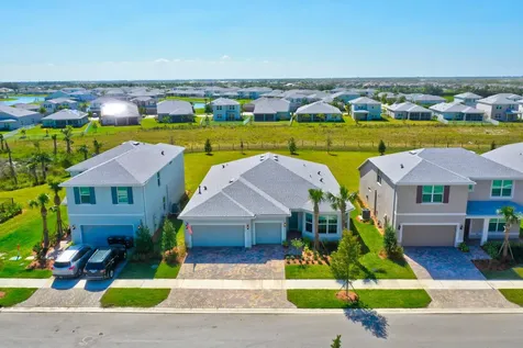 10306 SW Green Turtle Lane Port St Lucie FL 34987